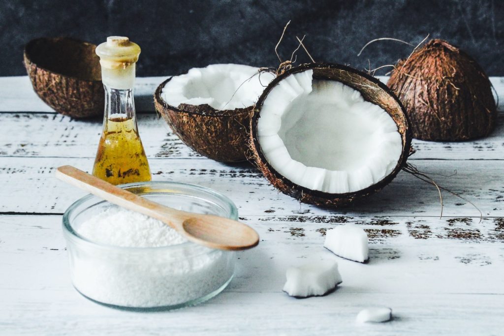 coconut oil for healthy teeth